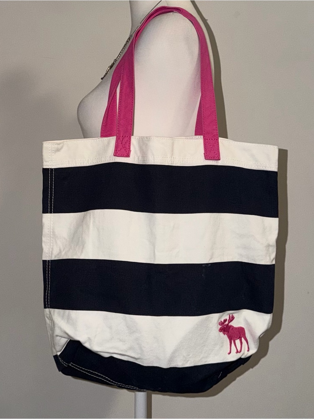 2000s vintage style abercrombie & fitch striped tote bag with pink moose & strap
